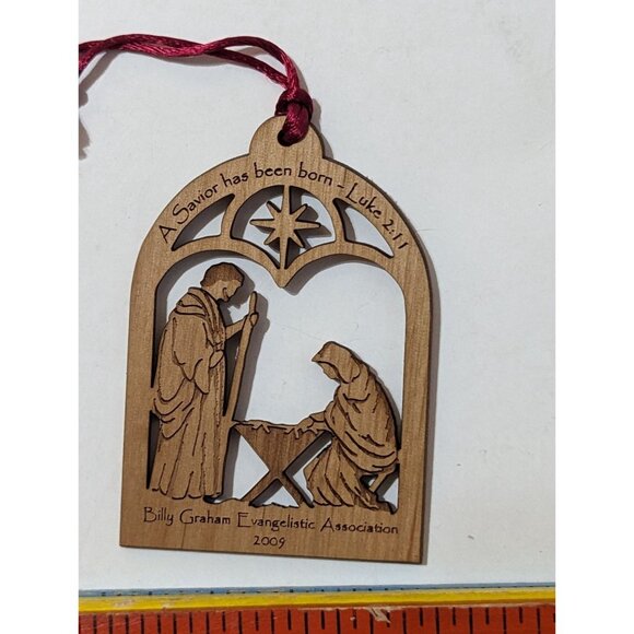 Billy Graham 2009 Nativity Ornament Wood Laser-Cut Holy Scene Christmas Collecti - Picture 3 of 6